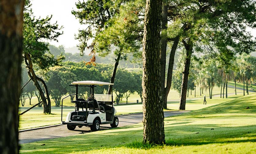 ChiLinh Star Golf is conveniently located