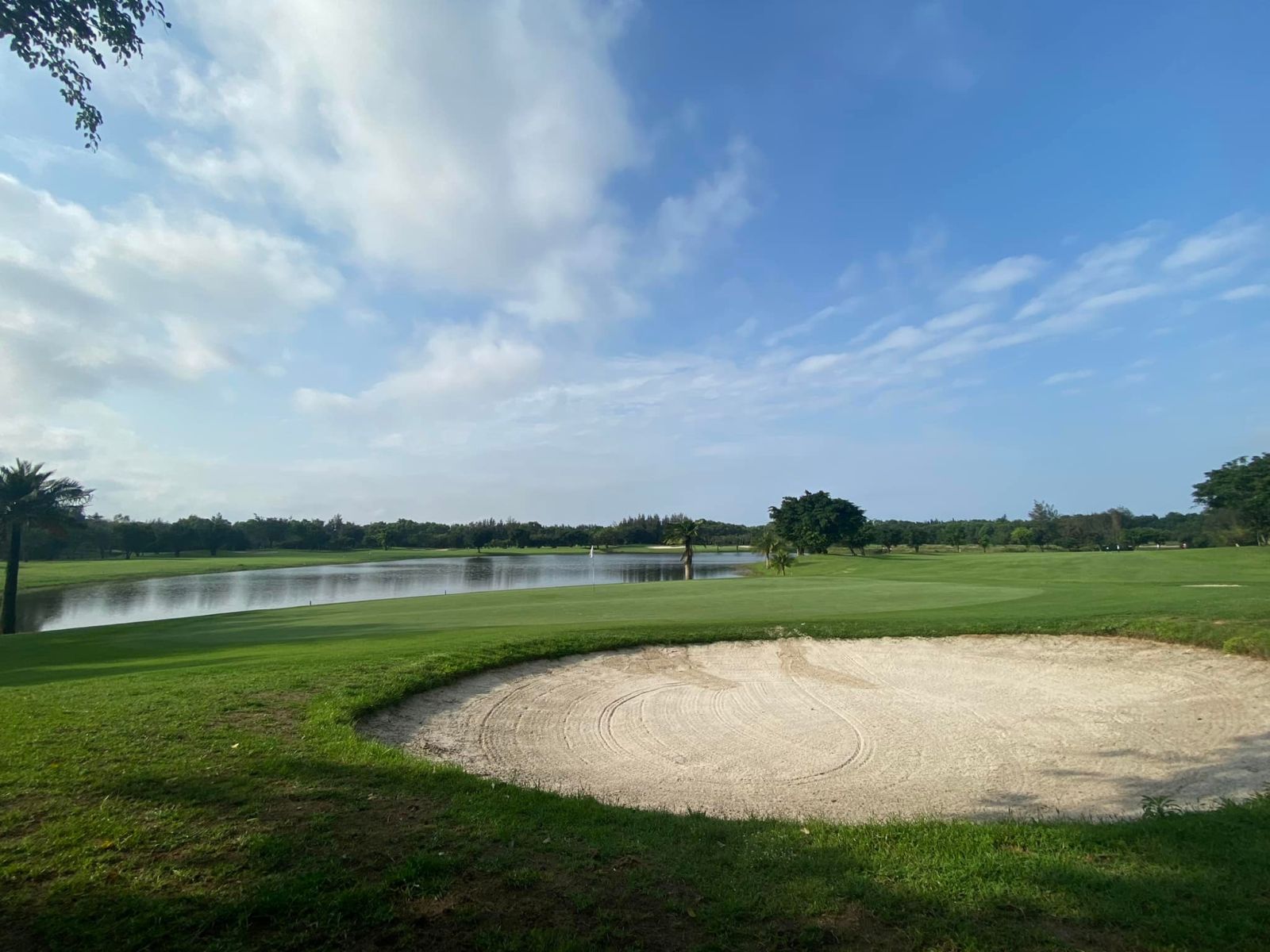 Location Cua Lo Golf Resort