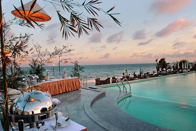 Experience the luxurious resort service at Villa Del Sol Beach Resort & Spa