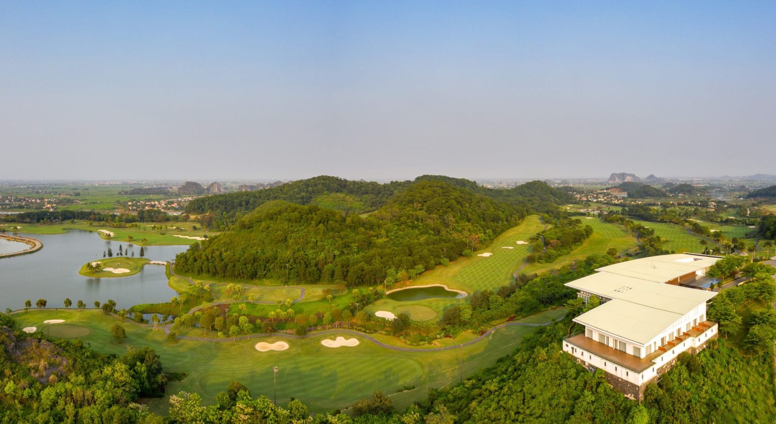 Royal Golf Course Overview