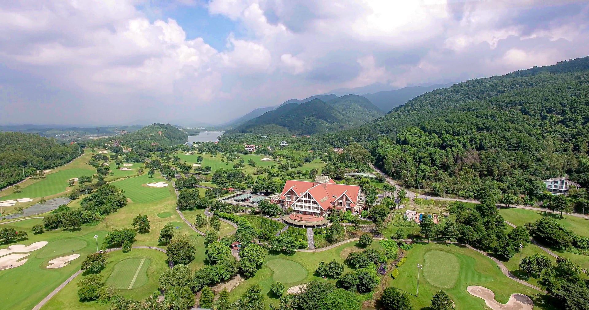 Tam Dao Golf Resort