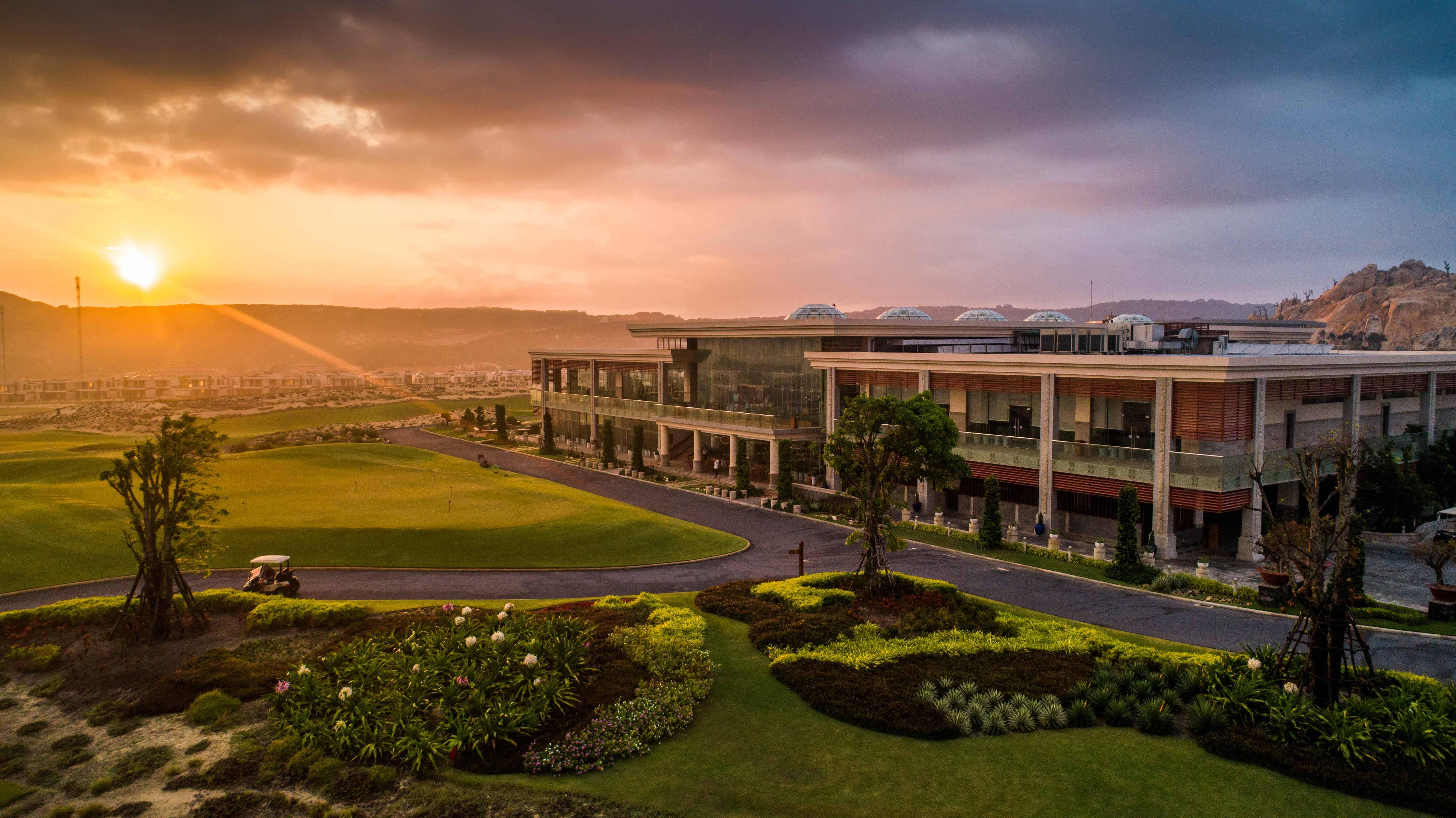 KN Golf Links Cam Ranh