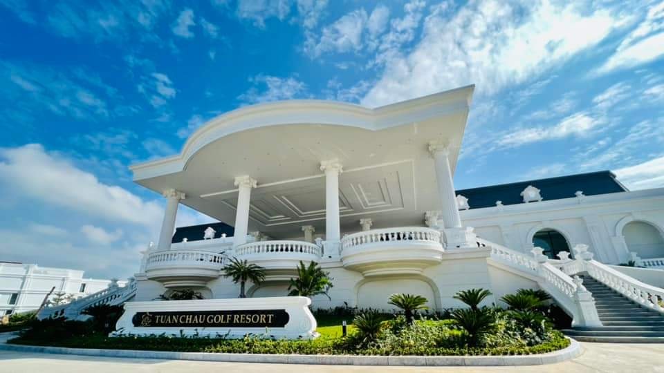 Tuan Chau Golf Resort