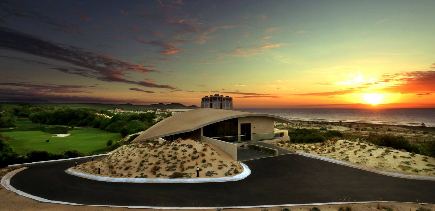 The Bluffs Ho Tram Strip