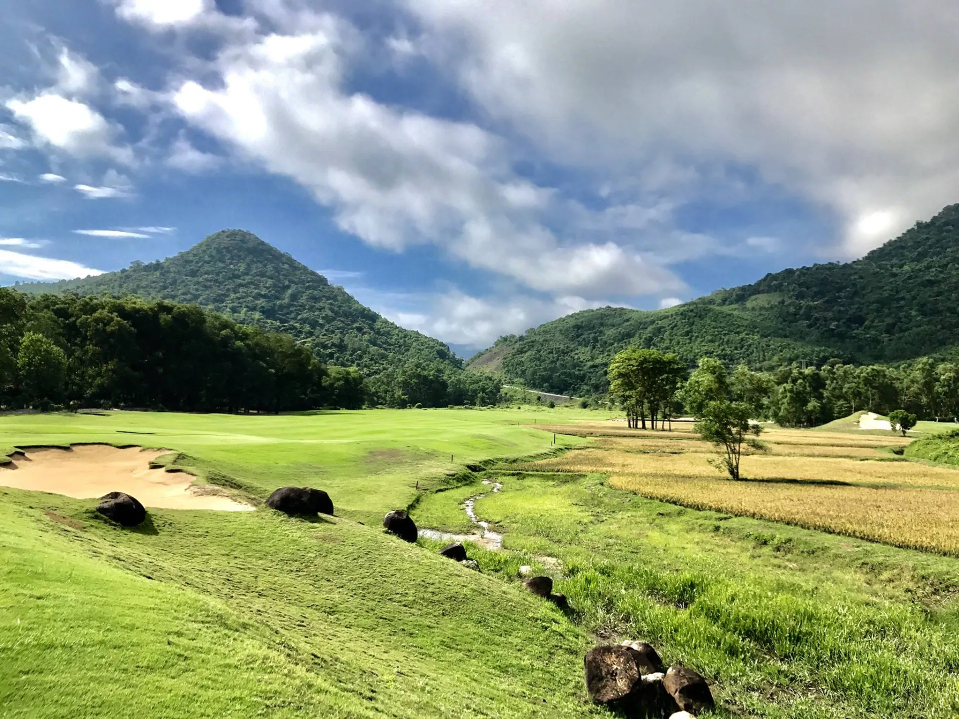 Laguna golf Lang Co